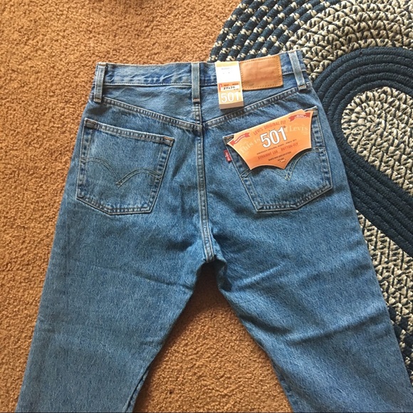Levi’s premium 501 jeans - Picture 2 of 5
